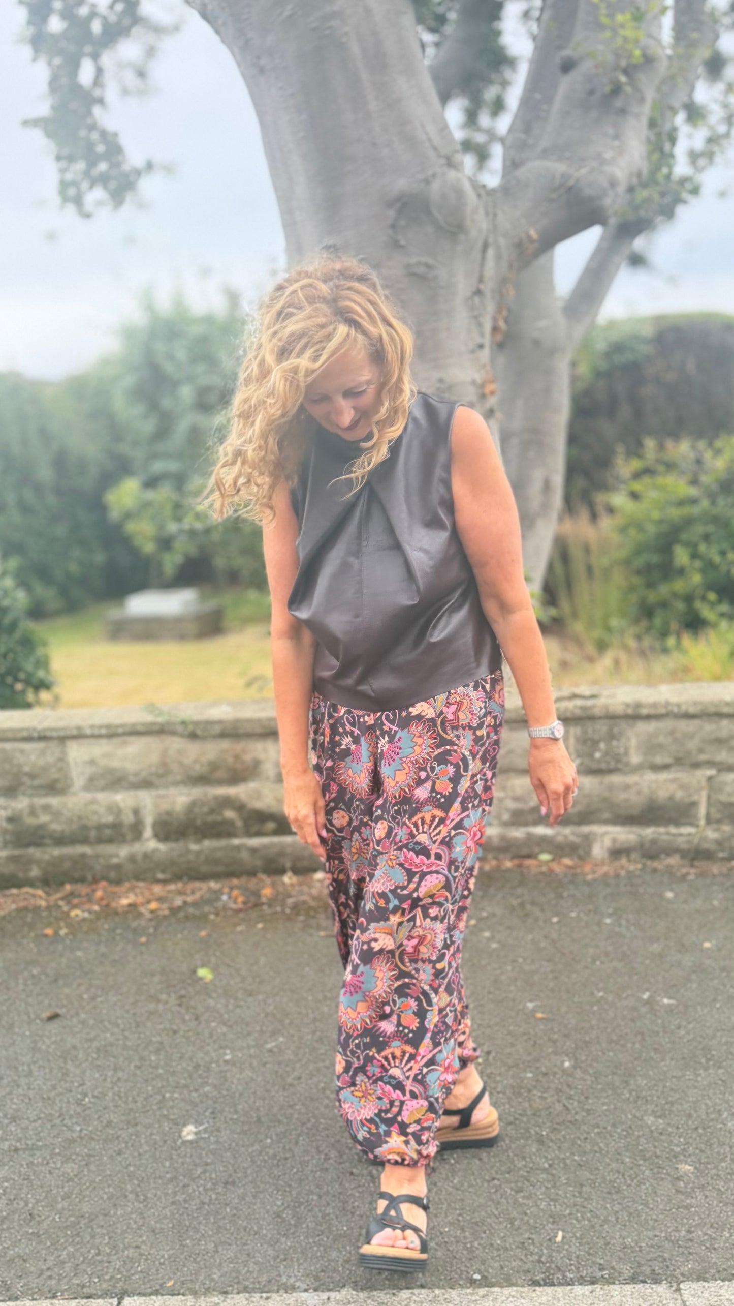 The Willow Trousers - PDF Sewing Pattern